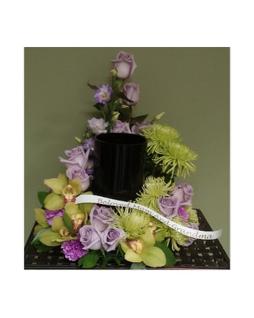 CREMATION URN ARRANGEMENT